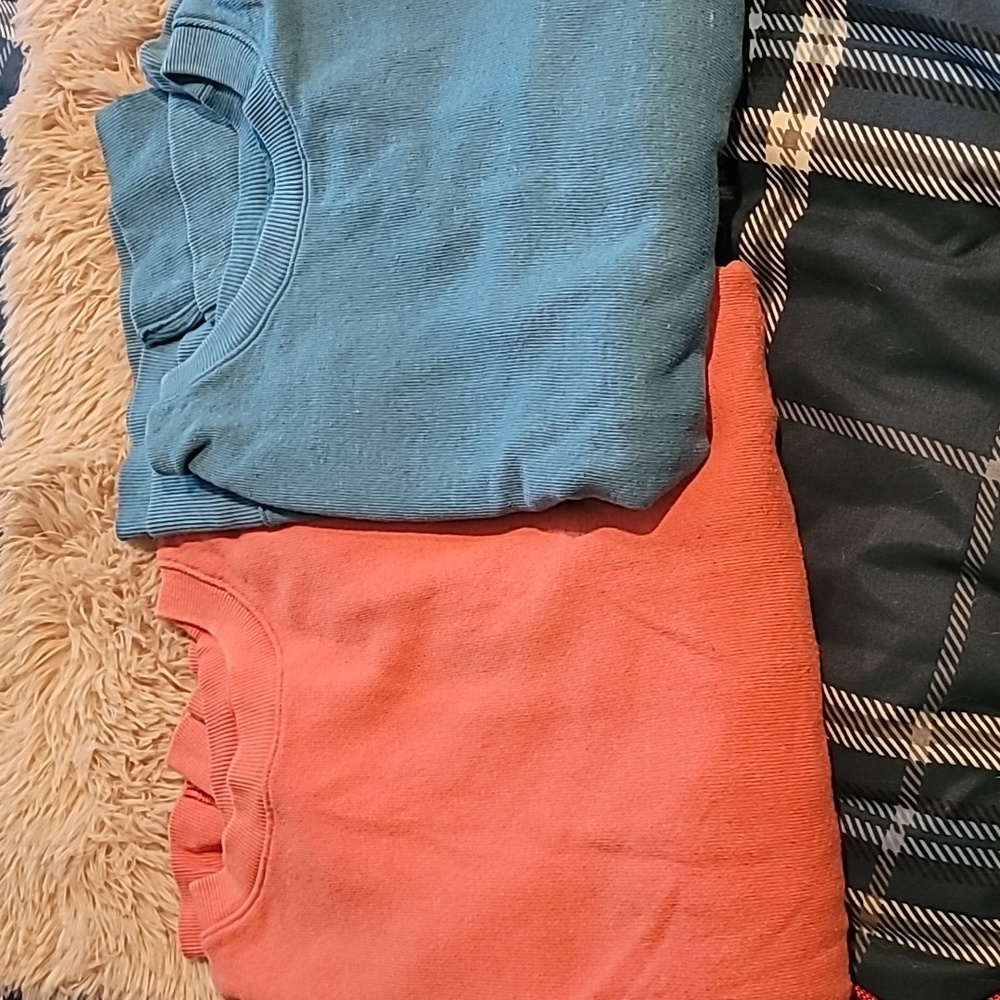 Time and tru lot of 4 sweatshirts large